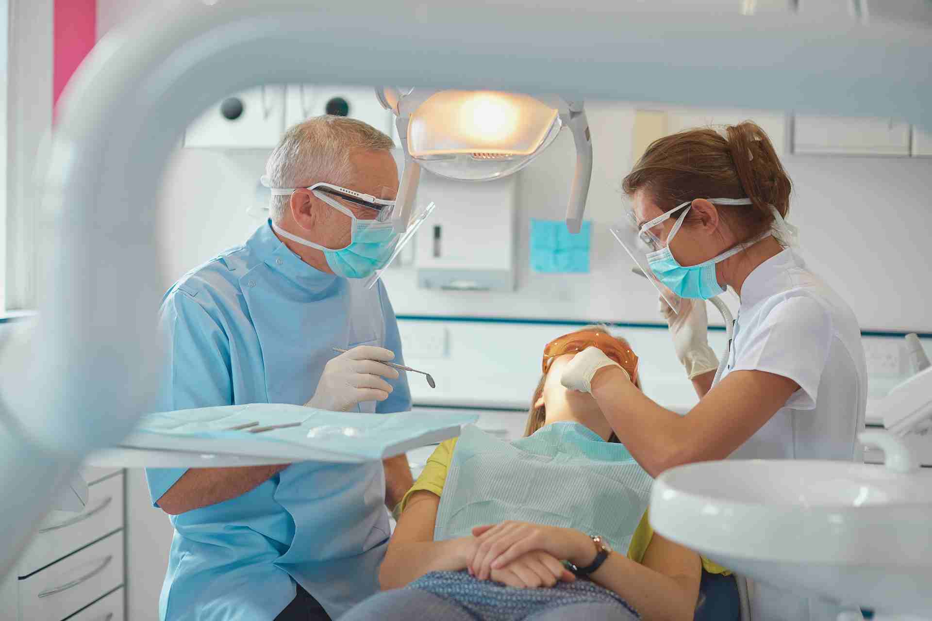 Dentist in Farmington, IL